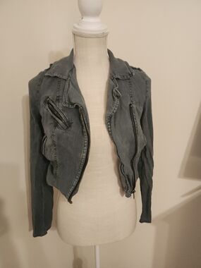 Free People Washed Navy Blue Cropped Denim Like Moto Jacket